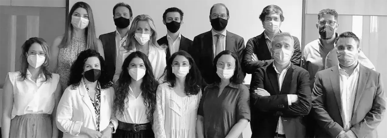 Nuestros miembros del Consejo y Comisión Médica
